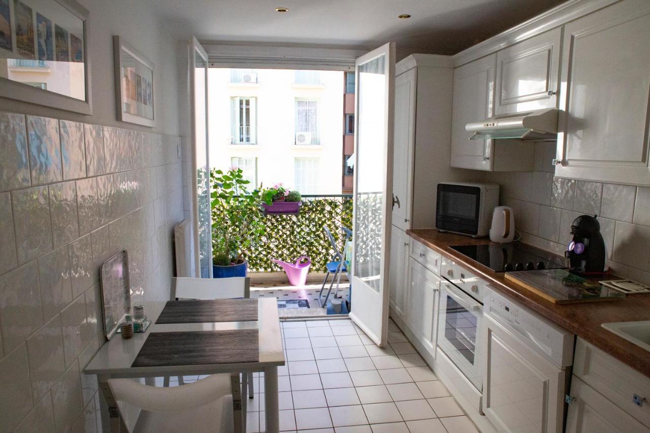 Chill Out Apartment, 2 Mins From Beach Nice Luaran gambar