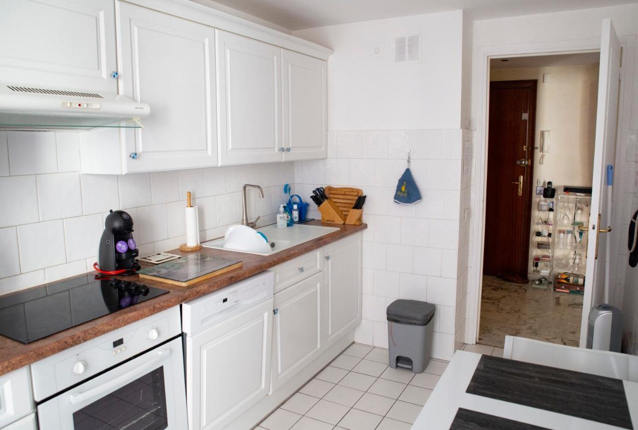 Chill Out Apartment, 2 Mins From Beach Nice Luaran gambar