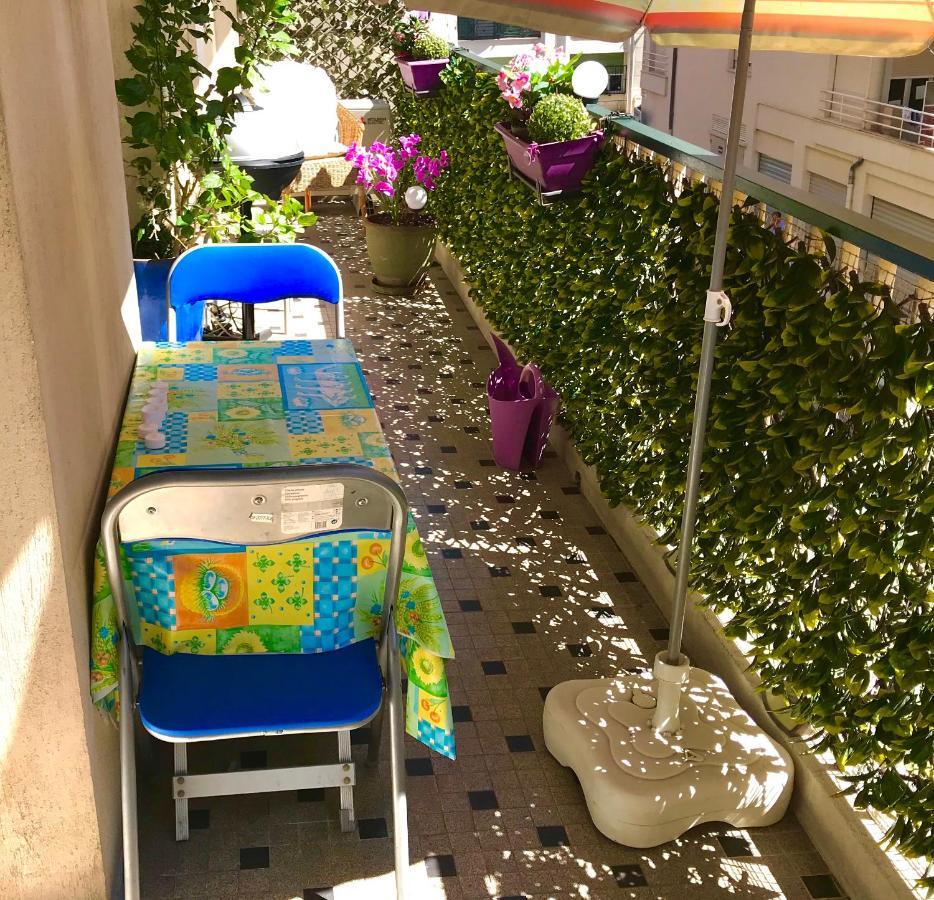 Chill Out Apartment, 2 Mins From Beach Nice Luaran gambar